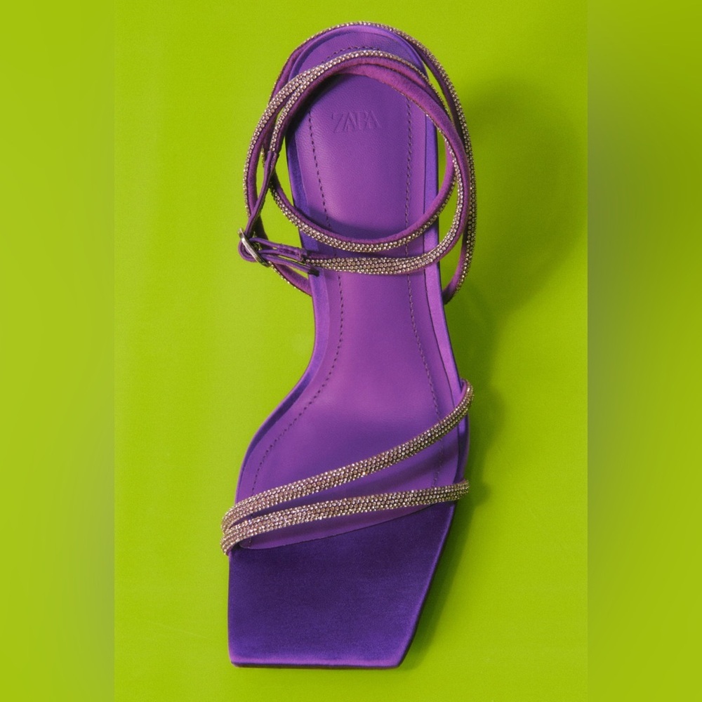 Purple Zara Rhinestone Sandal Size 9 NWOT - Picture 2 of 8